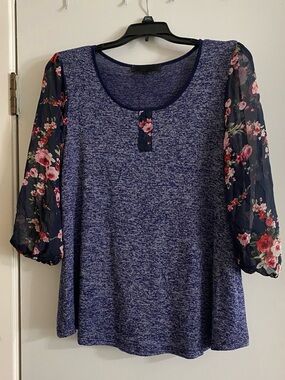 Tutta Bella maternity Floral-Sleeve Knit Top - Navy Blue